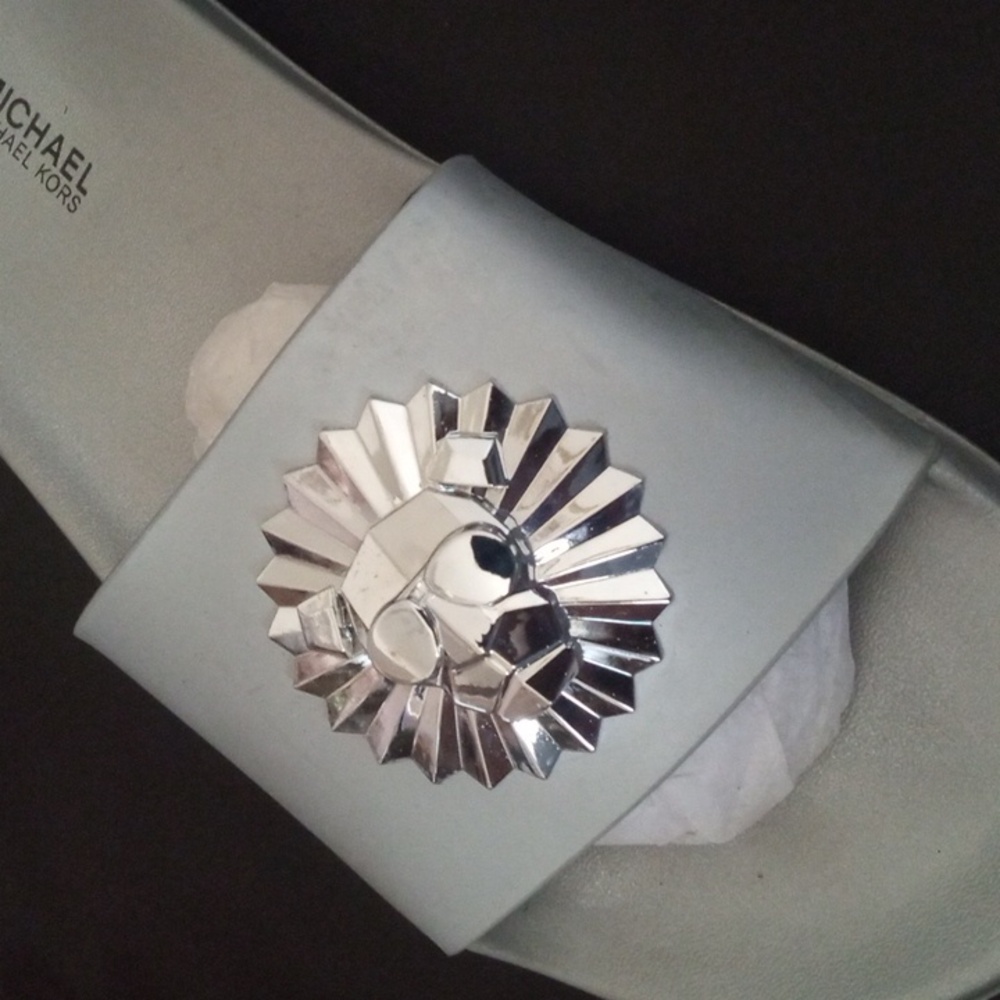 Michael Kors Silver Metallic Rory Slide - Picture 5 of 8